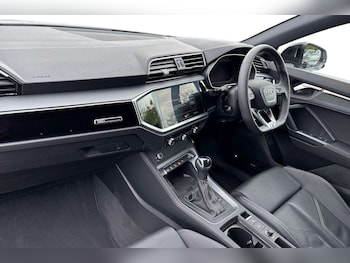 Used Audi Q3 2025 for sale - 76063375: Photo 2