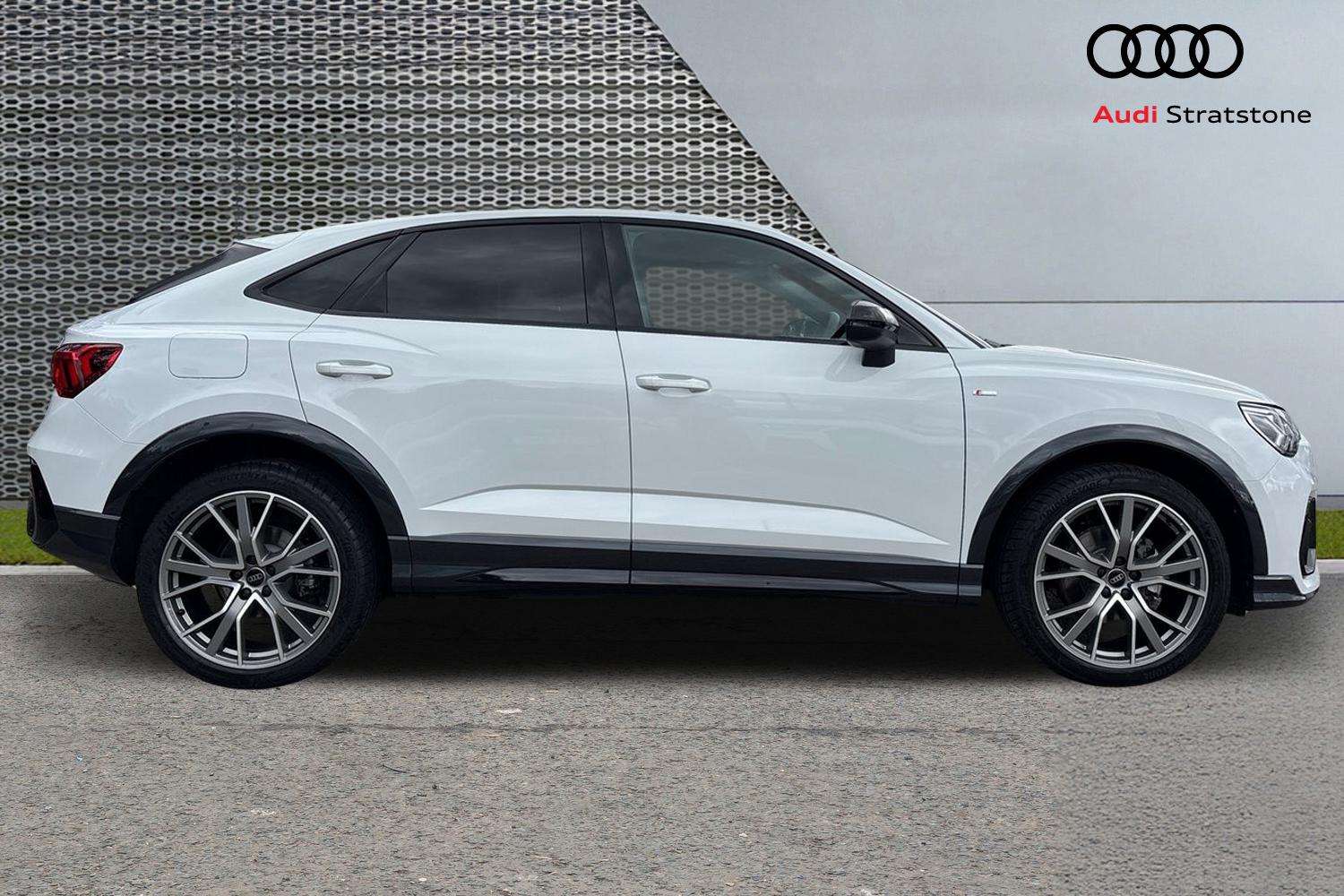 Used Audi Q3 2025 for sale - 76063375: Photo 4