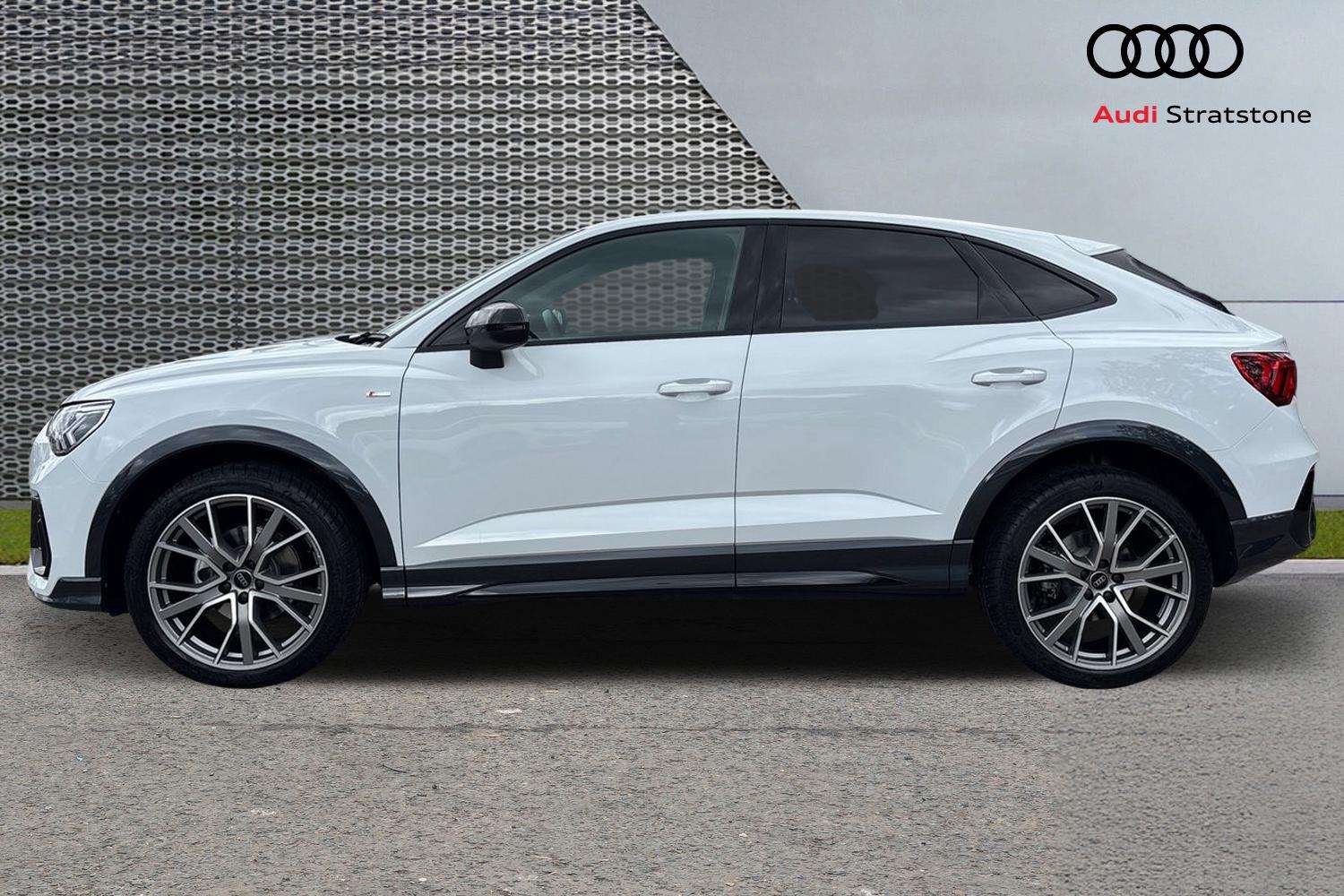 Used Audi Q3 2025 for sale - 76063375: Photo 8