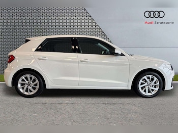 Used Audi A1 2023 for sale - 76170080: Photo 4