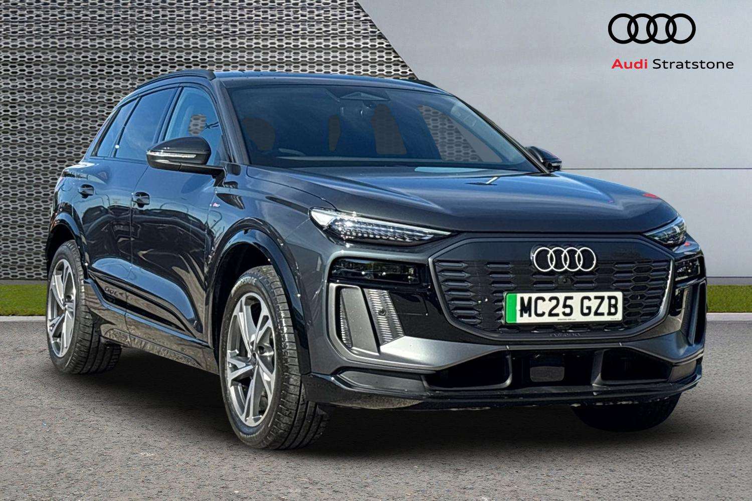 Used Audi Q6 e-tron 2025 for sale - 76063362: Photo 1