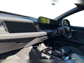 Used Audi Q6 e-tron 2025 for sale - 76063362: Photo