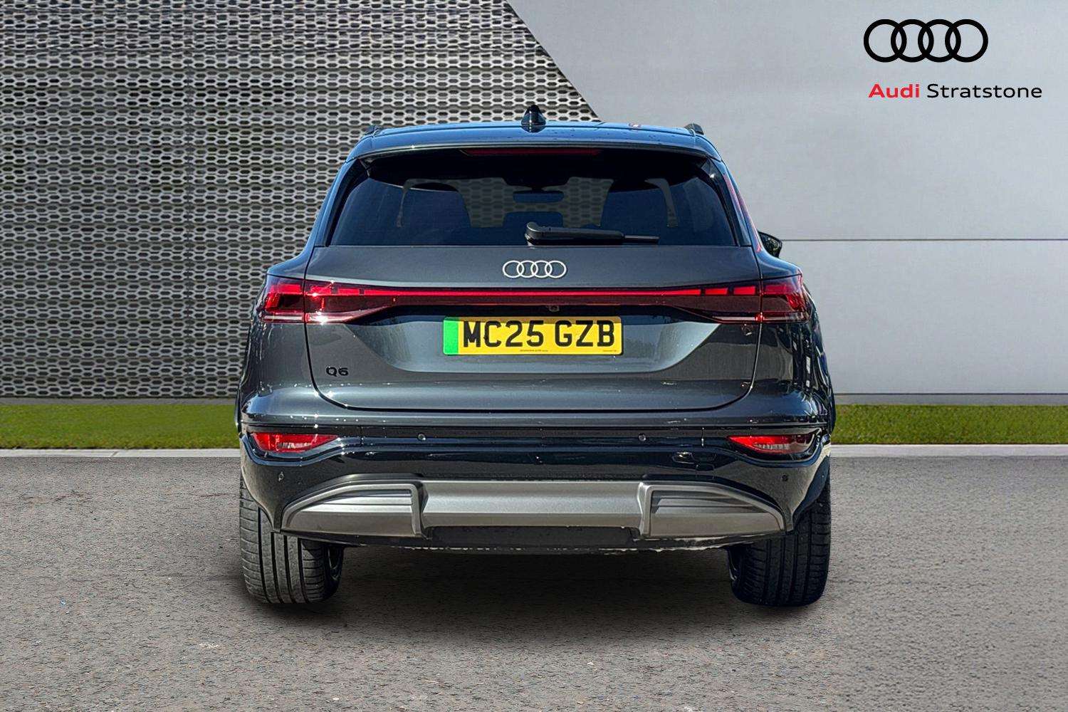Used Audi Q6 e-tron 2025 for sale - 76063362: Photo 7