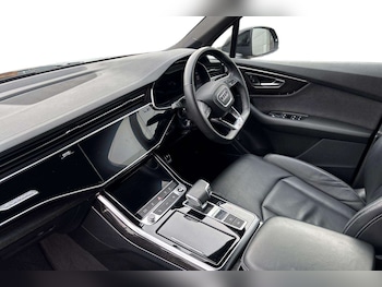 Used Audi Q7 2022 for sale - 76262481: Photo 2