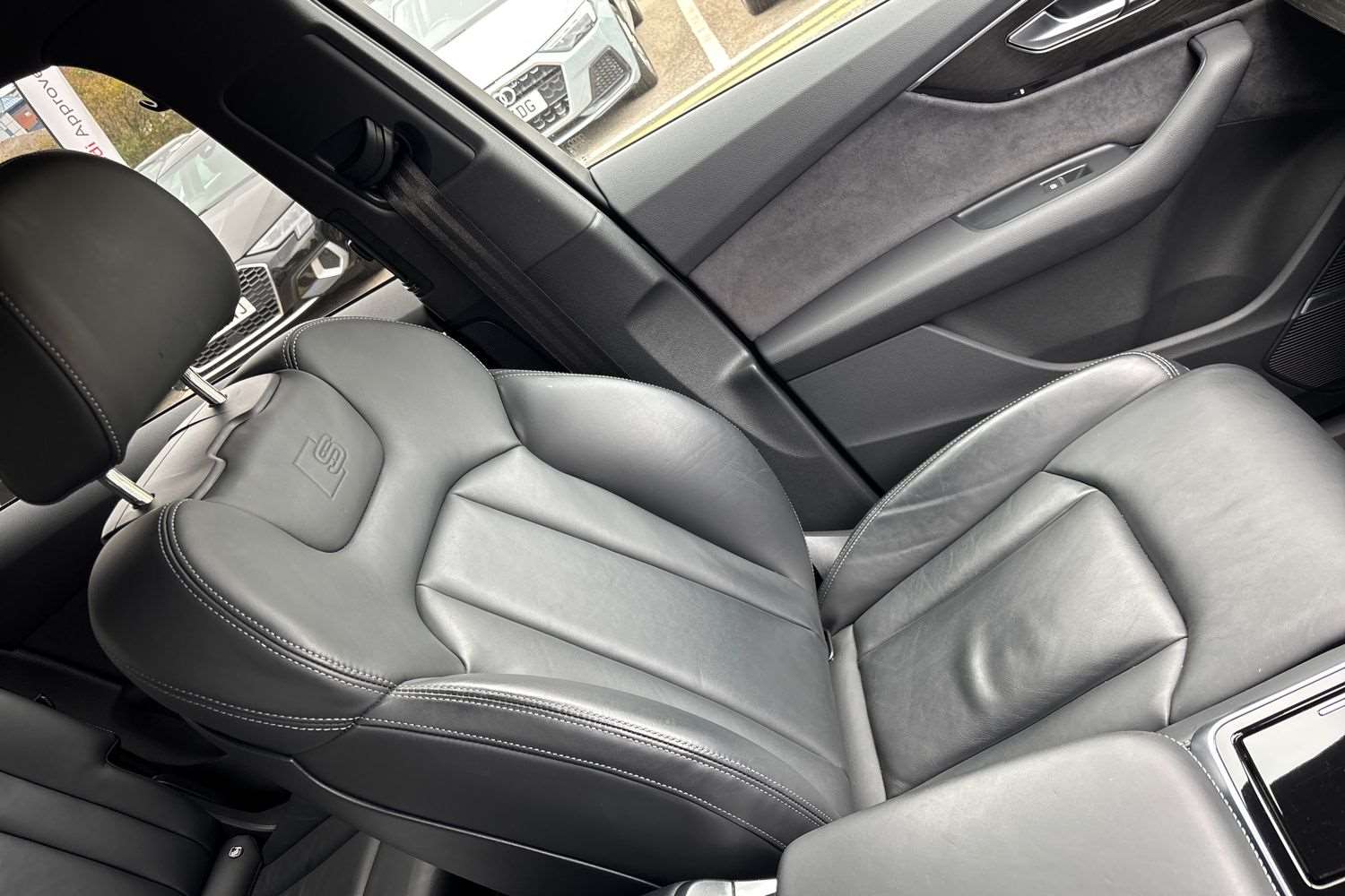 Used Audi Q7 2023 for sale - 76242607: Photo 31