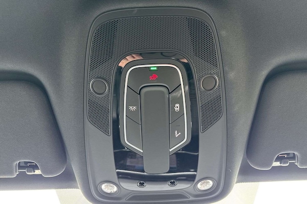 Used Audi Q7 2023 for sale - 76242607: Photo 32