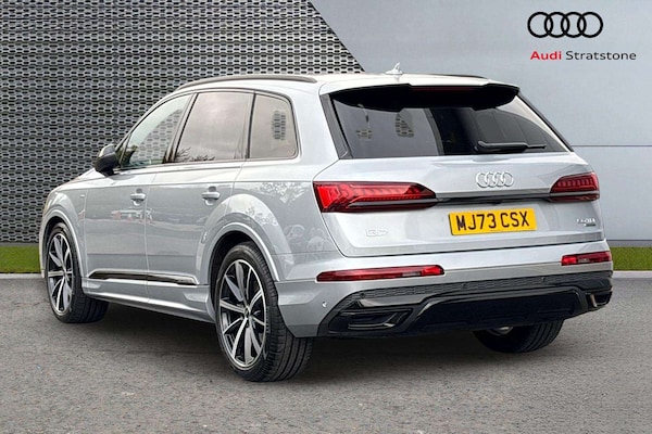 Used Audi Q7 2023 for sale - 76242607: Photo 3