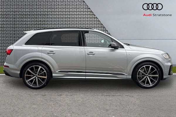 Used Audi Q7 2023 for sale - 76242607: Photo 4