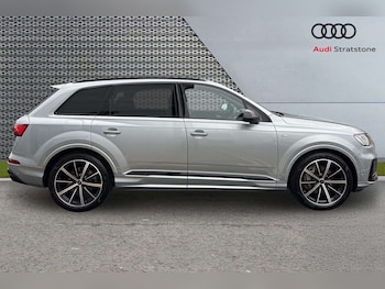 Used Audi Q7 2023 for sale - 76242607: Photo