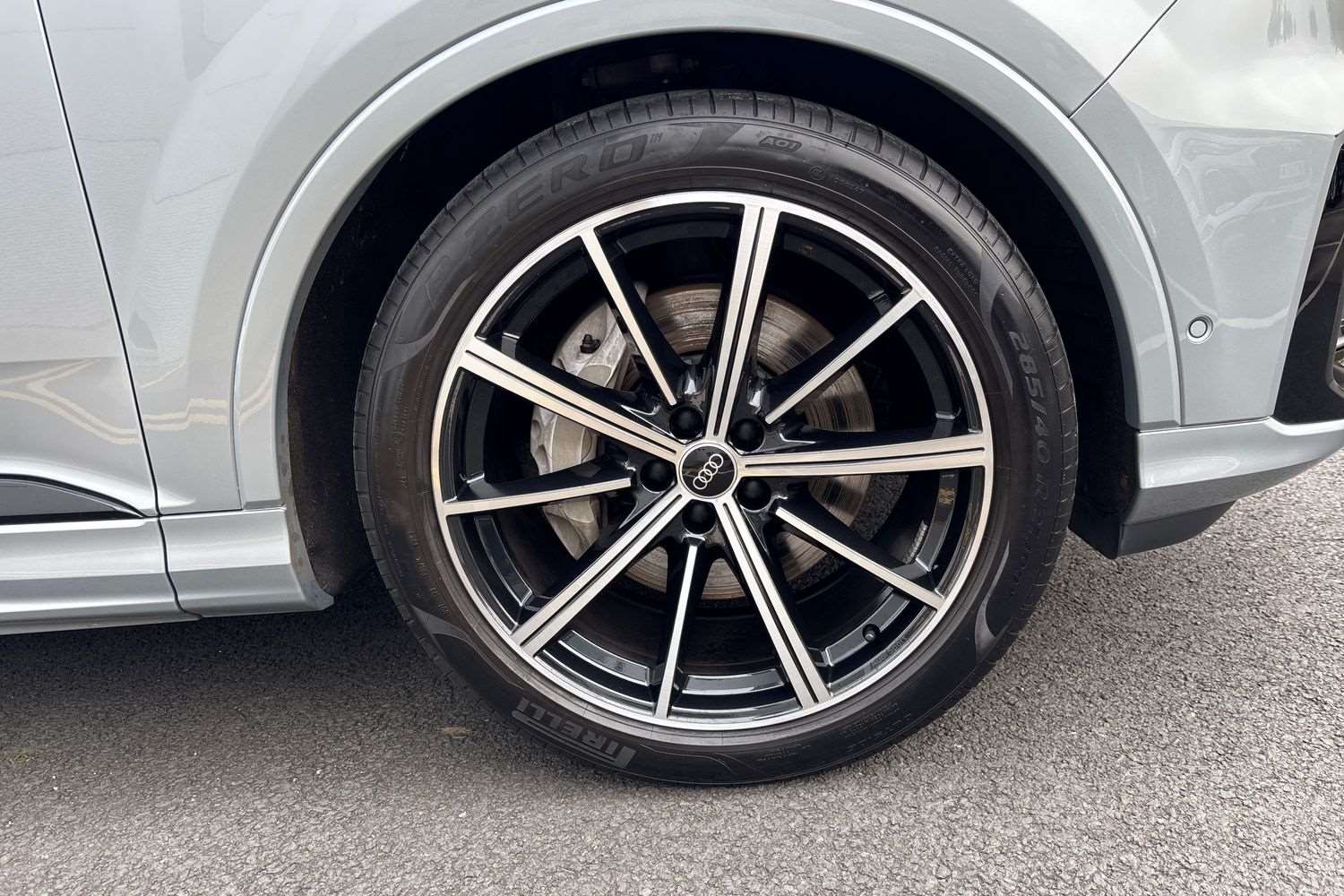 Used Audi Q7 2023 for sale - 76242607: Photo 5