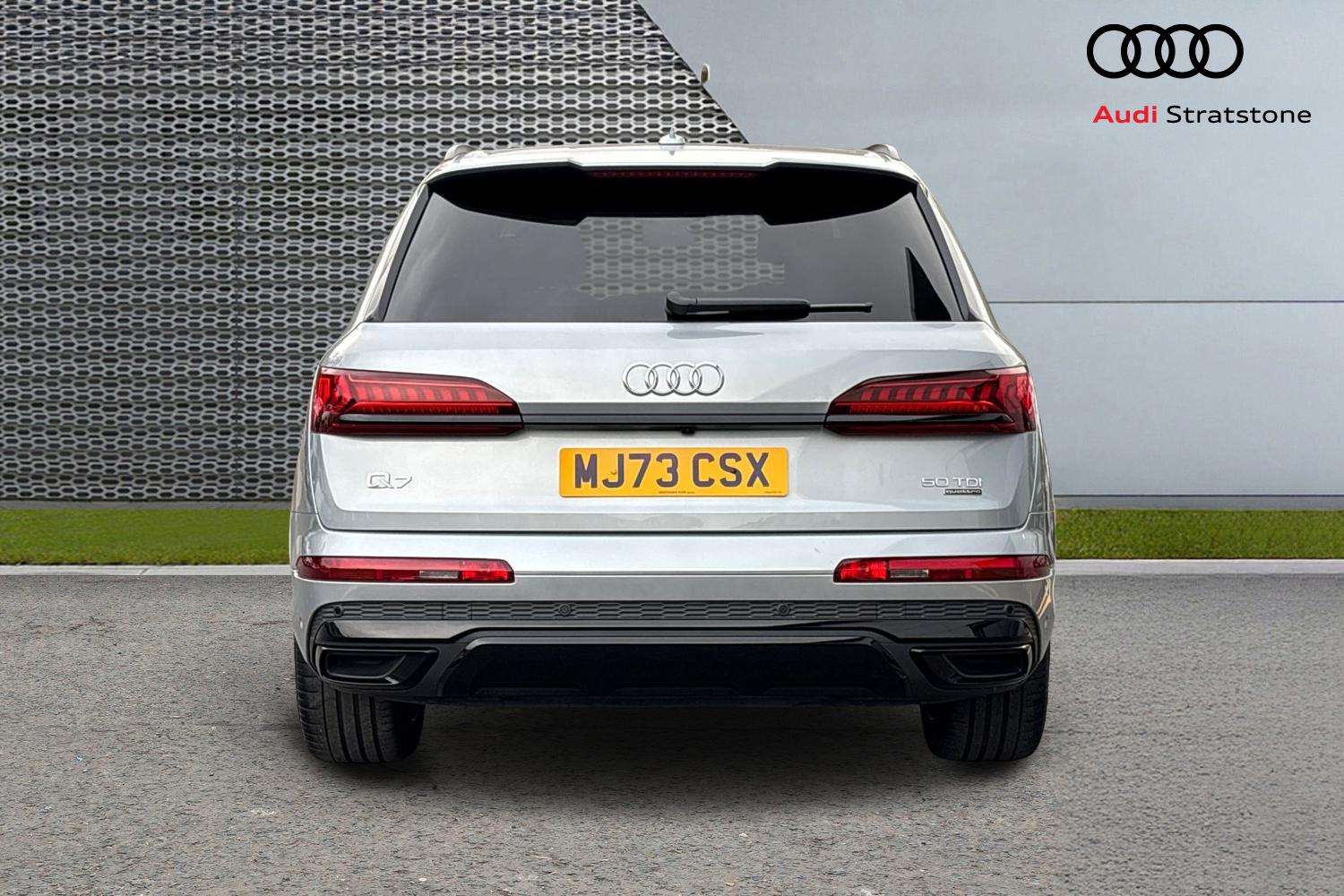 Used Audi Q7 2023 for sale - 76242607: Photo 7