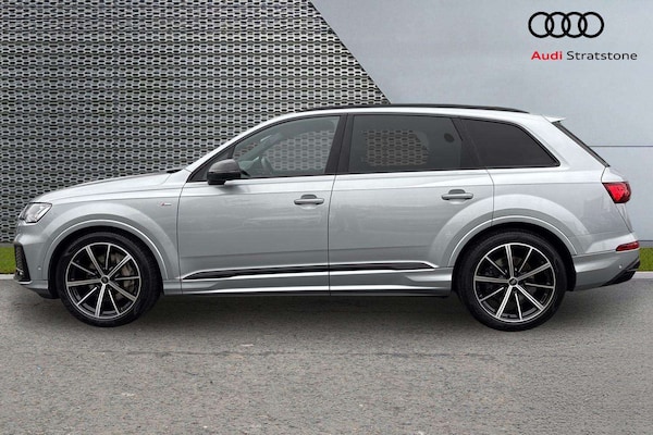 Used Audi Q7 2023 for sale - 76242607: Photo 8