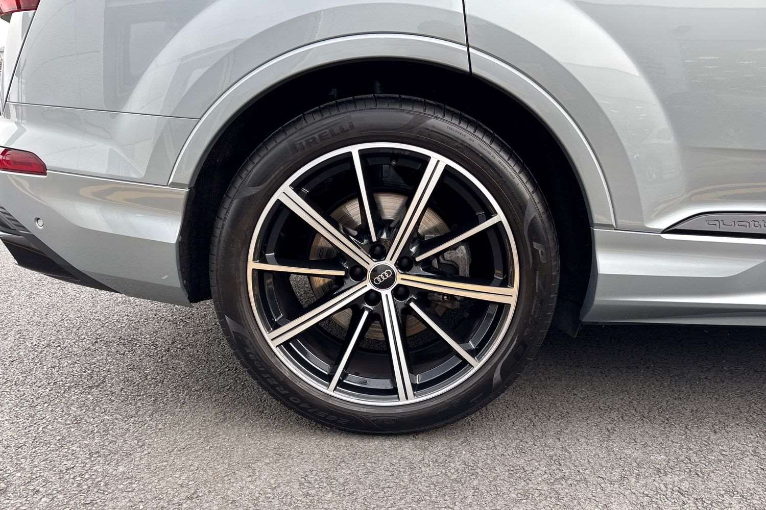 Used Audi Q7 2023 for sale - 76242607: Photo 9