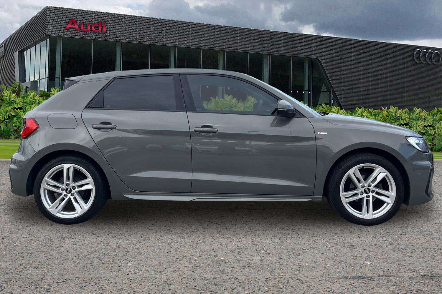 Used Audi A1 2022 for sale - 76016276: Photo 4
