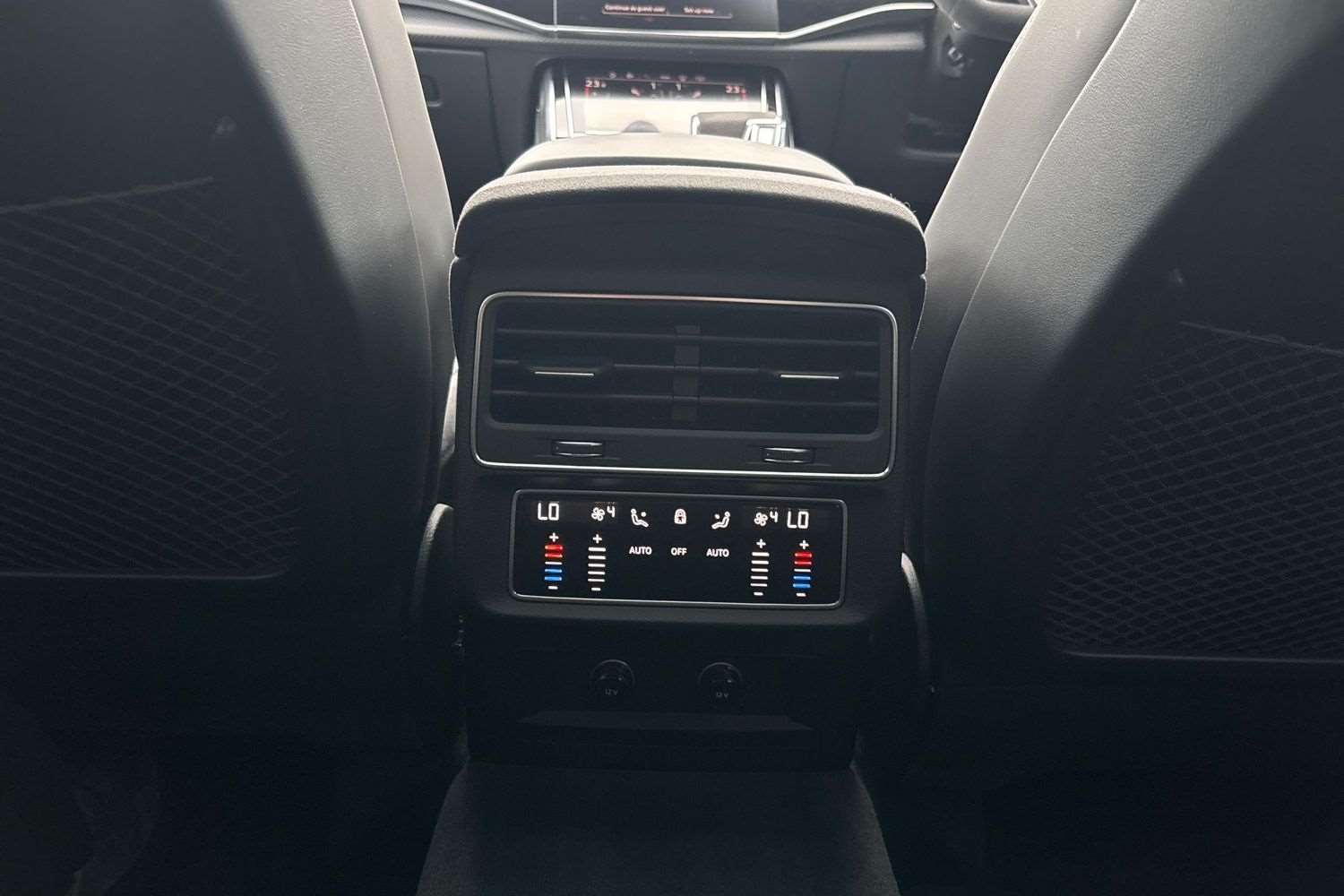 Used Audi RS Q8 2025 for sale - 77219587: Photo 23