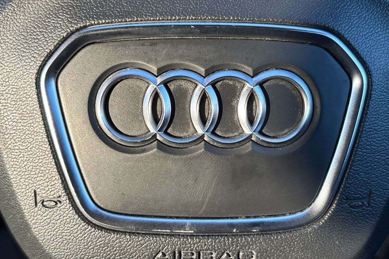 Used Audi Q3 2019 for sale - 76774282: Photo 35