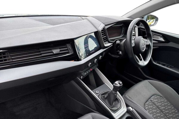 Used Audi A1 2022 for sale - 75566525: Photo 2