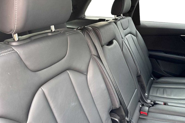 Used Audi Q7 2023 for sale - 75649417: Photo 10