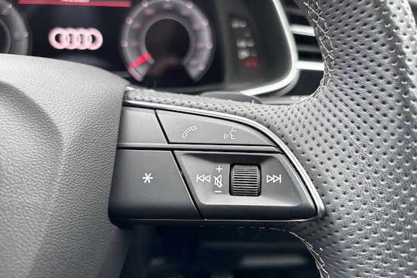 Used Audi Q7 2023 for sale - 75649417: Photo 30
