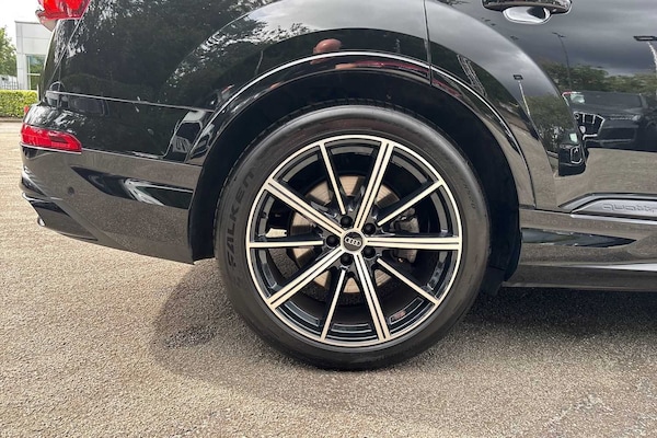 Used Audi Q7 2023 for sale - 75649417: Photo 5