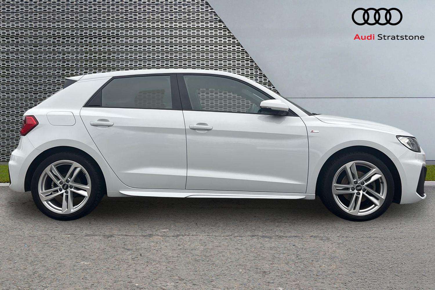 Used Audi A1 2021 for sale - 77068631: Photo 4
