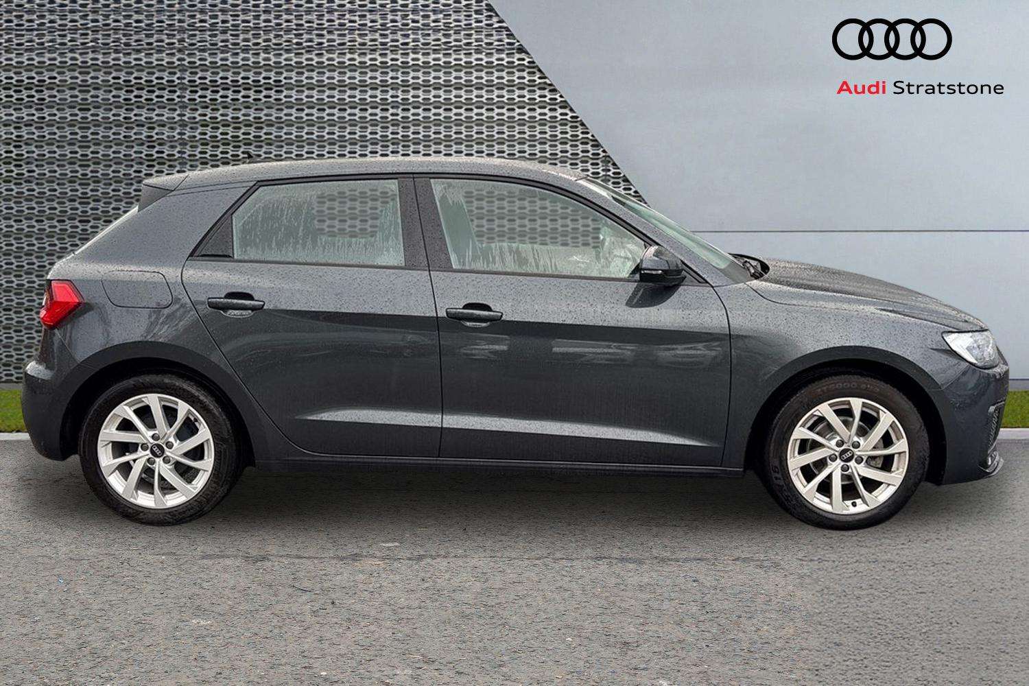 Used Audi A1 2023 for sale - 76487992: Photo 4