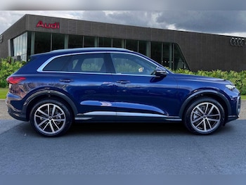 Used Audi Q5 2025 for sale - 75015874: Photo