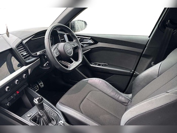 Used Audi A1 2023 for sale - 76242458: Photo