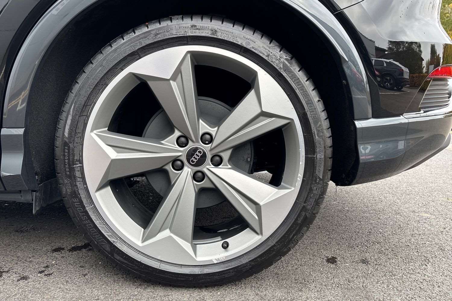 Used Audi Q4 e-tron 2025 for sale - 76286239: Photo 10