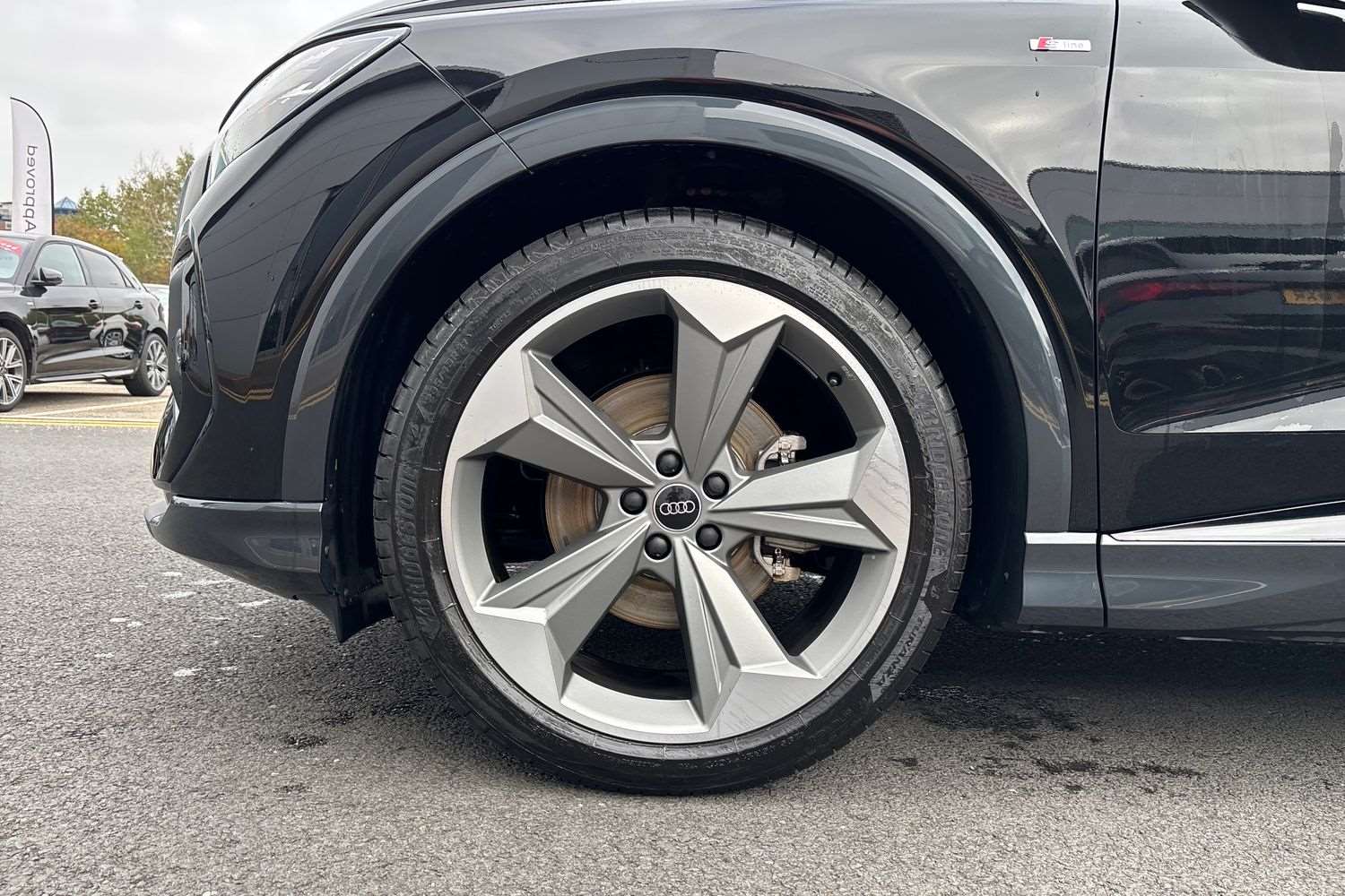 Used Audi Q4 e-tron 2025 for sale - 76286239: Photo 11