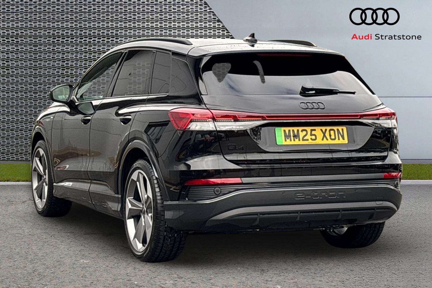 Used Audi Q4 e-tron 2025 for sale - 76286239: Photo 3