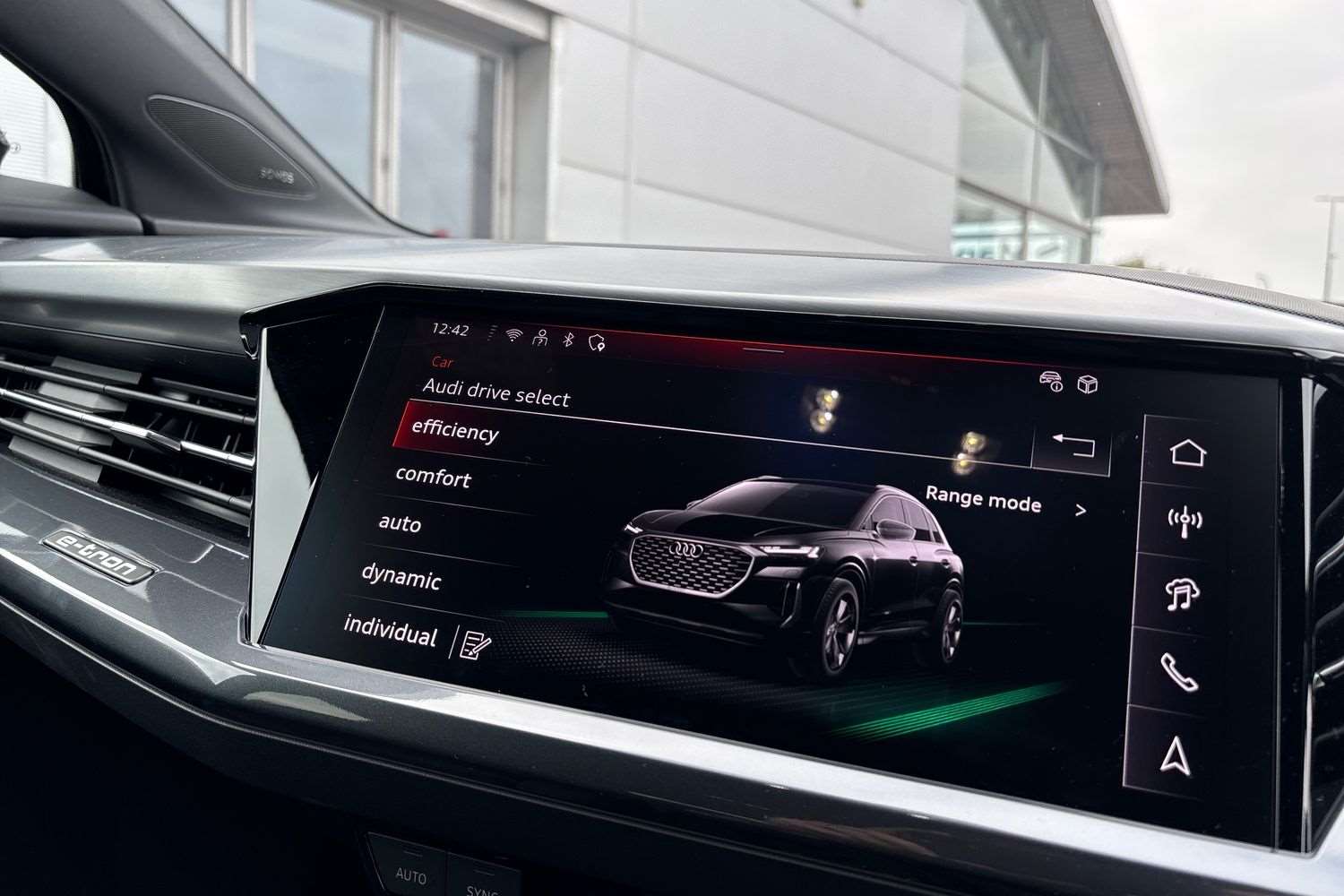 Used Audi Q4 e-tron 2025 for sale - 76286239: Photo 30