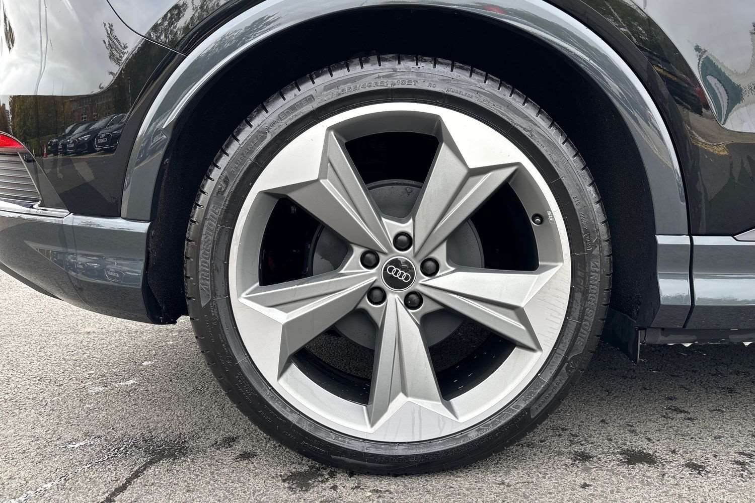 Used Audi Q4 e-tron 2025 for sale - 76286239: Photo 9