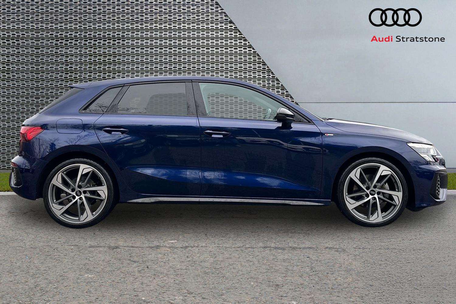 Used Audi A3 2023 for sale - 77787148: Photo 4