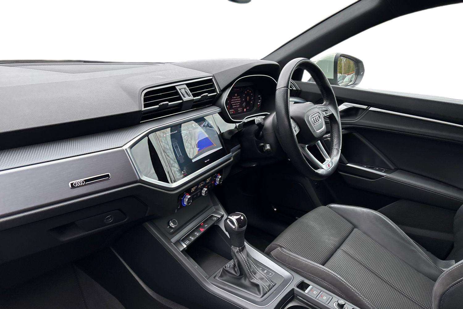 Used Audi Q3 for sale - 78104748: Photo 2