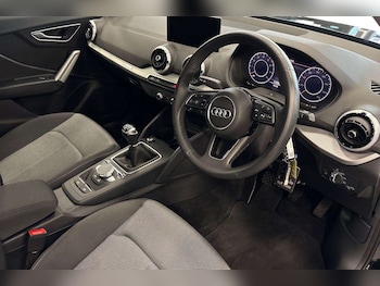 Used Audi Q2 2023 for sale - 76170110: Photo