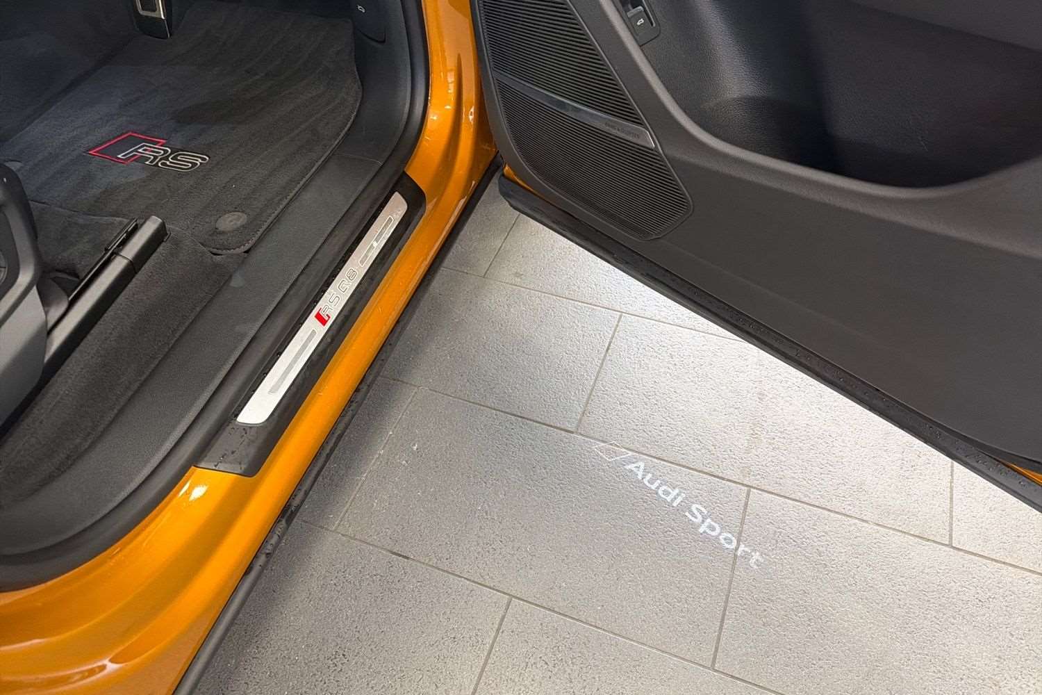 Used Audi RS Q8 2021 for sale - 77480673: Photo 34