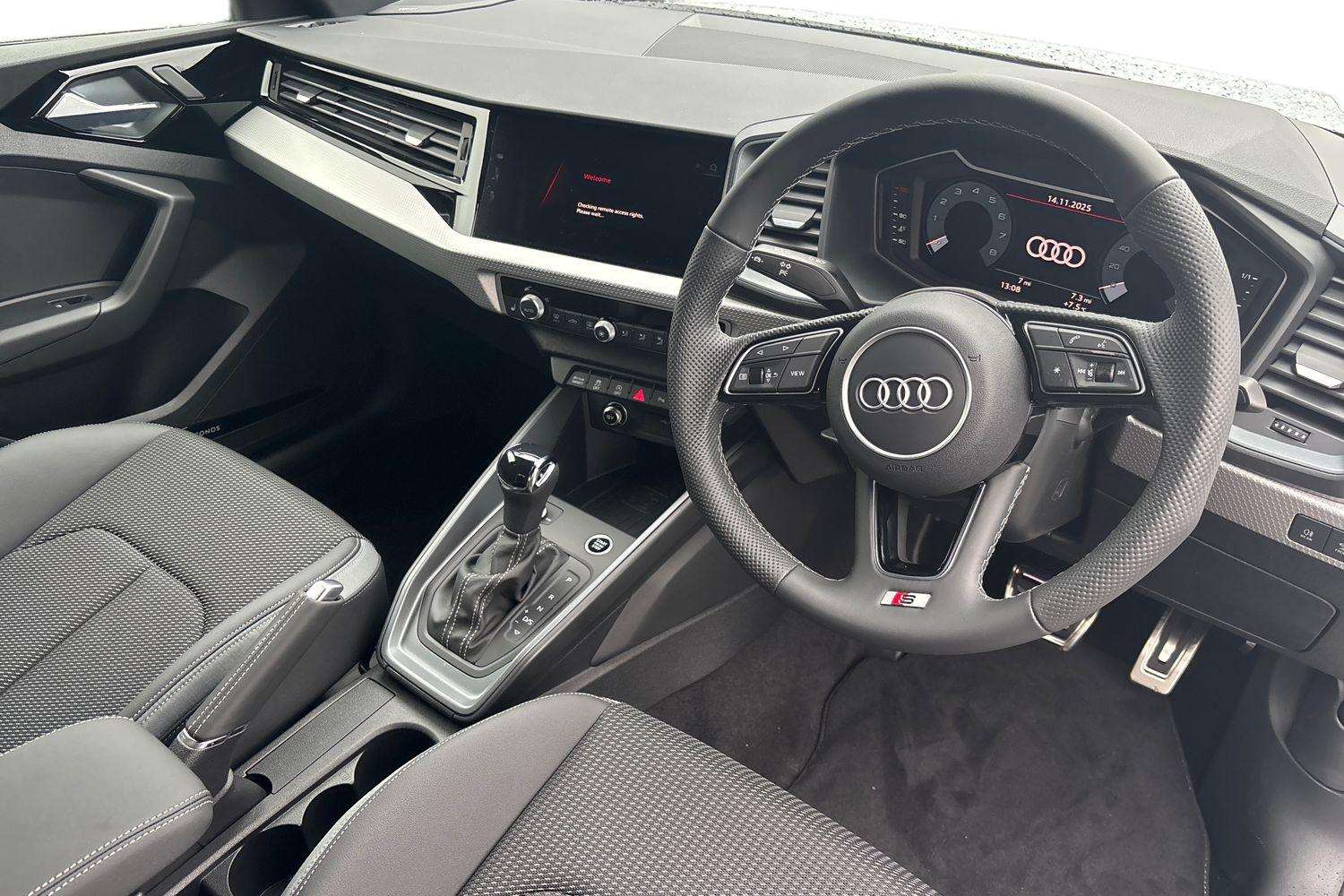 Used Audi A1 2025 for sale - 76610666: Photo 6