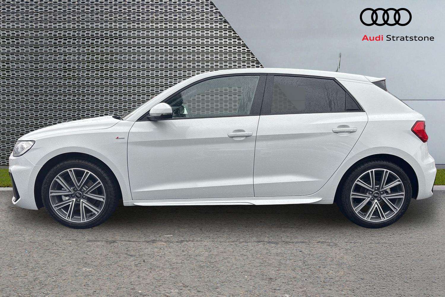 Used Audi A1 2025 for sale - 76610666: Photo 8