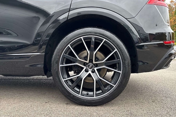 Used Audi Q8 2022 for sale - 76310875: Photo 10