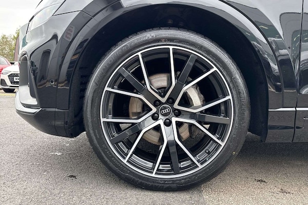 Used Audi Q8 2022 for sale - 76310875: Photo 11