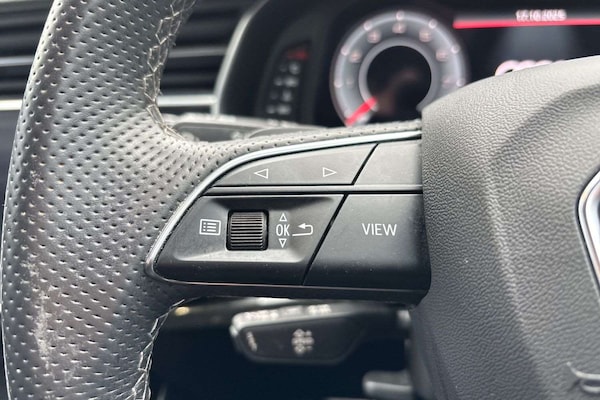 Used Audi Q8 2022 for sale - 76310875: Photo 16