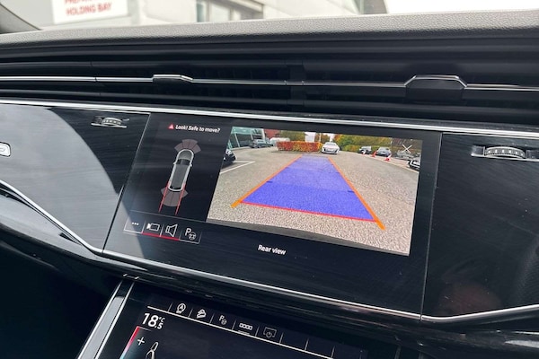 Used Audi Q8 2022 for sale - 76310875: Photo 26