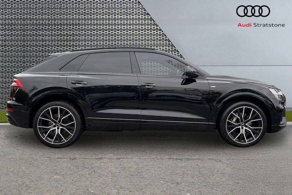Used Audi Q8 2022 for sale - 76310875: Photo 4