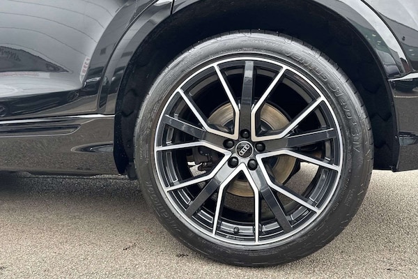 Used Audi Q8 2022 for sale - 76310875: Photo 9