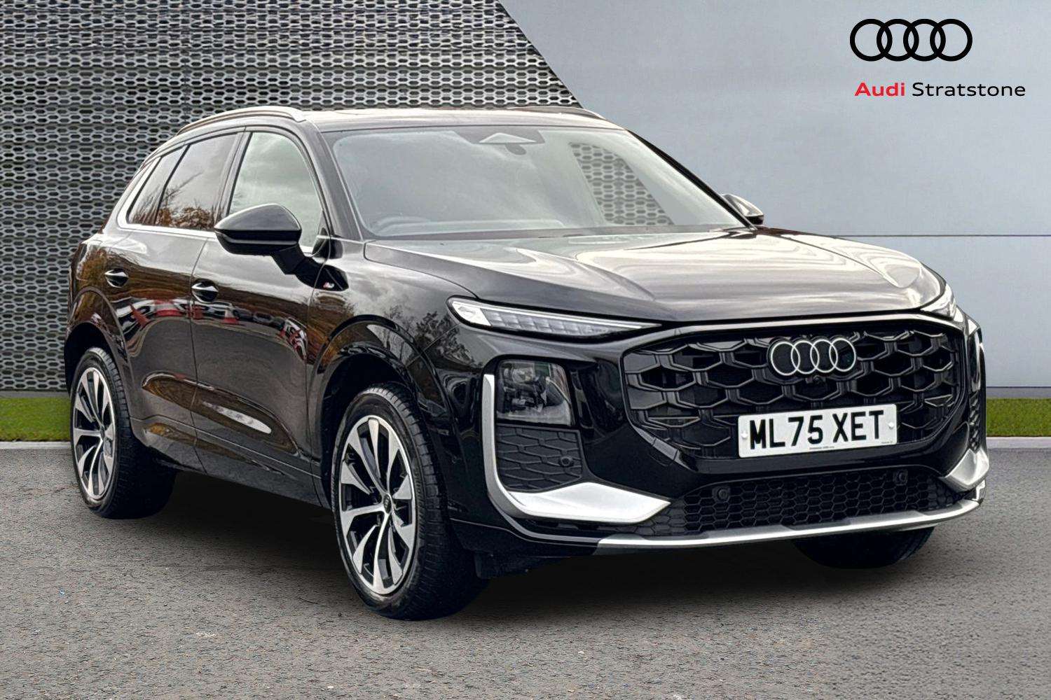 Used Audi Q3 2025 for sale - 76488040: Photo 1