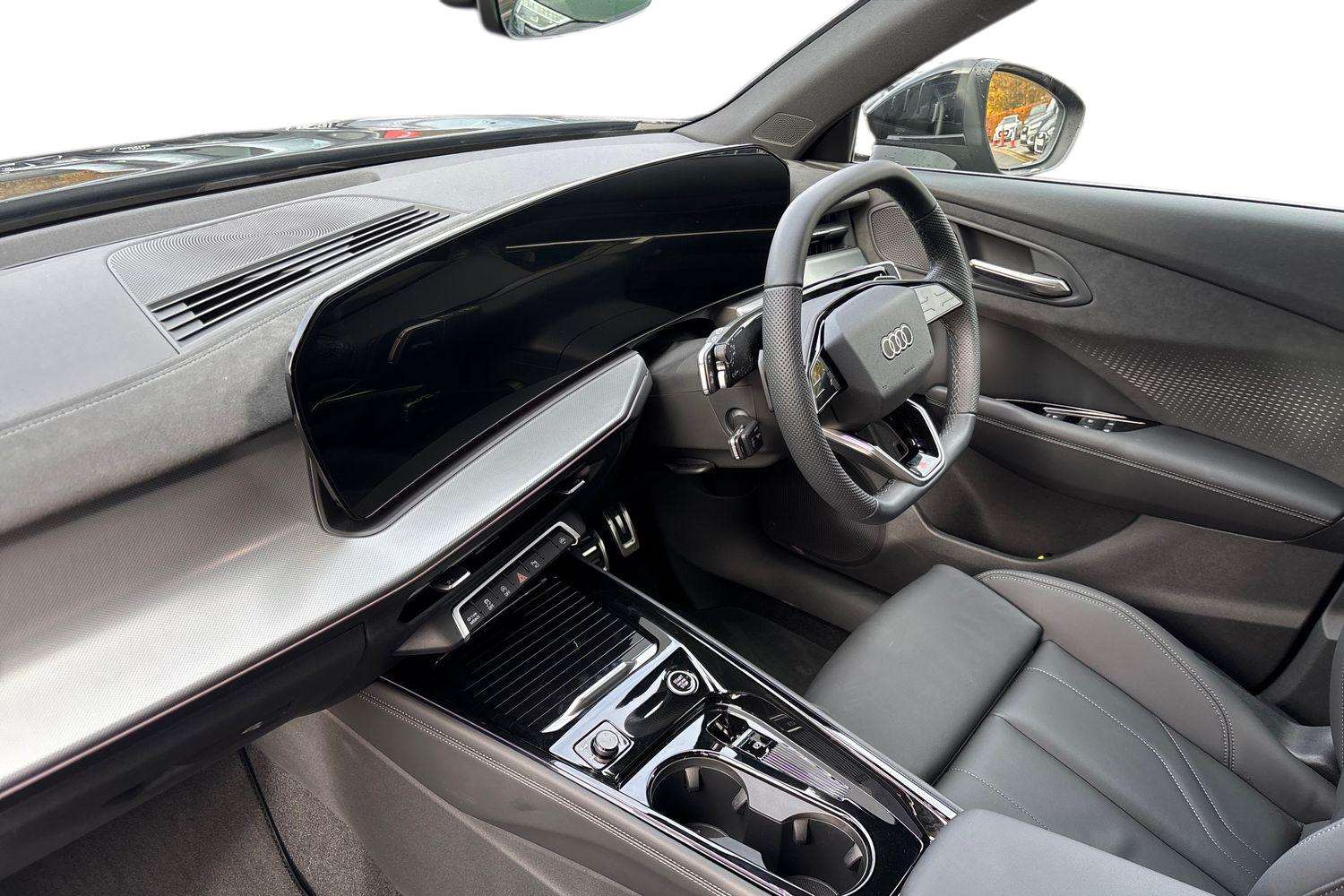 Used Audi Q3 2025 for sale - 76488040: Photo 2