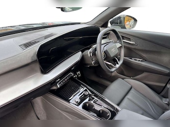 Used Audi Q3 2025 for sale - 76488040: Photo