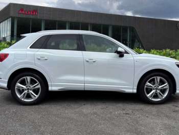 Used Audi Q3 2021 for sale - 74009612: Photo