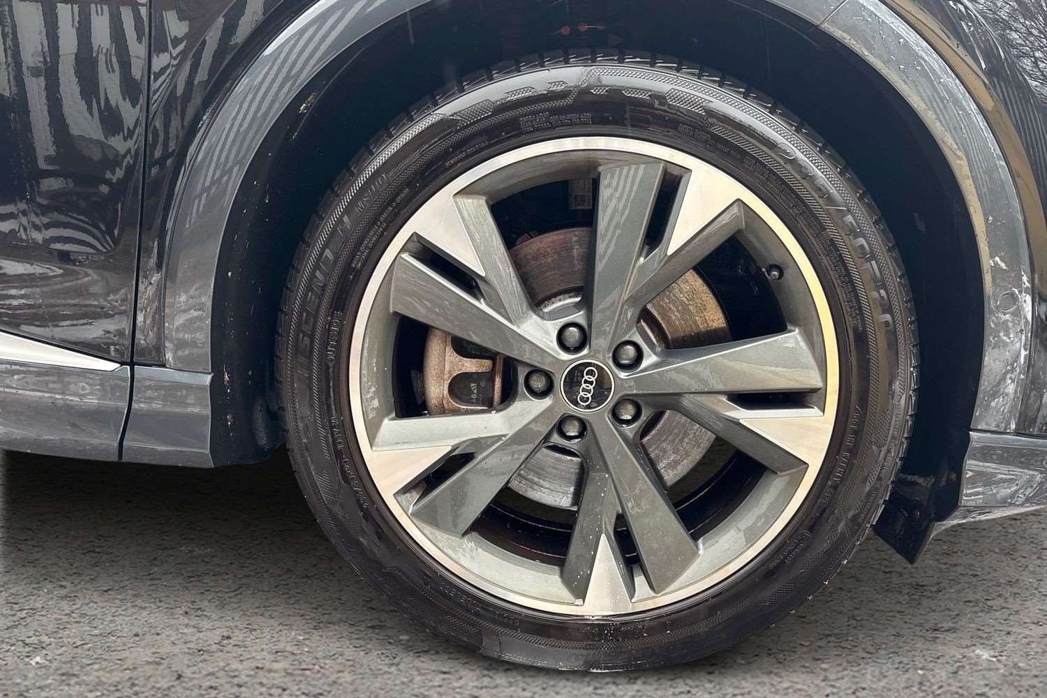 Used Audi Q4 e-tron 2022 for sale - 76648912: Photo 5